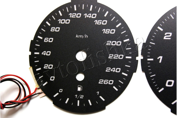 BMW E90 светодиодные шкалы (циферблаты) на панель приборов - дизайн 1