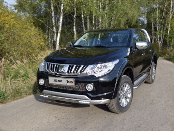 Mitsubishi L200 (15–) Защита передняя нижняя (овальная с ДХО) 75х42 мм