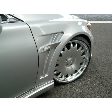 Крылья WALD на LEXUS LS Series