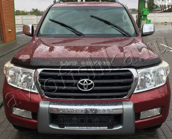 Дефлектор капота темный с надписью Toyota Land Cruiser 200 (07-15)