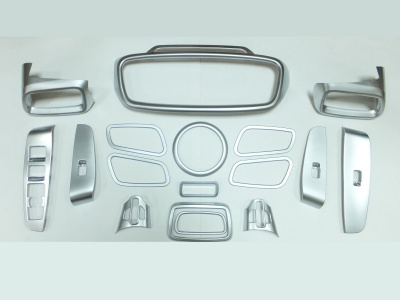 Kia Sorento (15–) Комплект накладок во внутренний интерьер, 17 частей, ABS хром