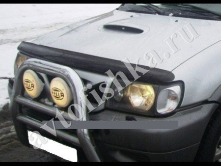 Дефлектор капота темный Nissan Terrano 2 2001-2006