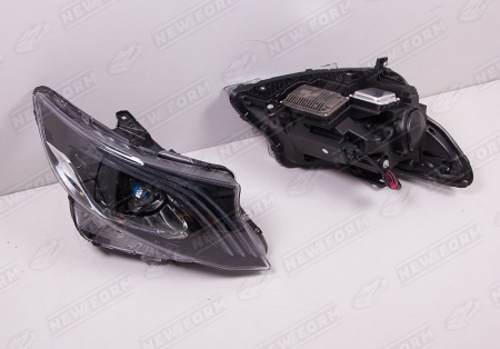 Mercedes-Benz V-Klasse 2 поколение (рестайлинг) 2019 - н.в. Фары дизайн Maybach