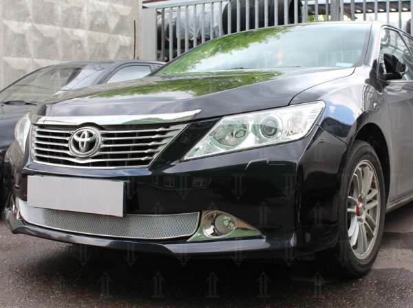 Toyota Camry (12–14) Защита радиатора Optimal, хром