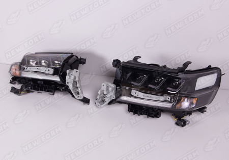 Toyota Land Cruiser LC 200 (2 рестайлинг) 2015 - н.в. Передние фары стиль Lexus