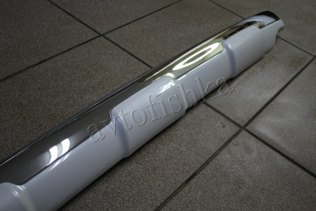 Toyota Land Cruiser Prado 150 (10-17) накладка на задний бампер (нижняя часть), белый перламутр