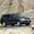 Mitsubishi Outlander CW5W 2007–2010