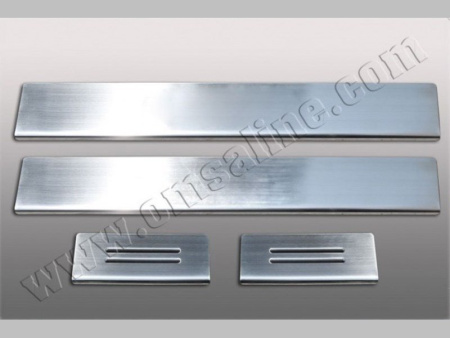 Chevrolet Aveo (2012-) накладки на пороги дверных проемов, из нержавеющей стали, комплект 4 шт.