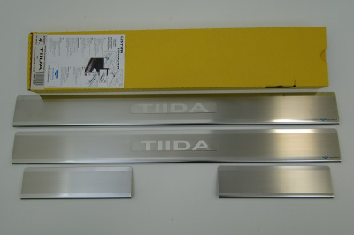 Nissan Tiida (07-) накладки на внутренние пороги, к-кт 4шт.
