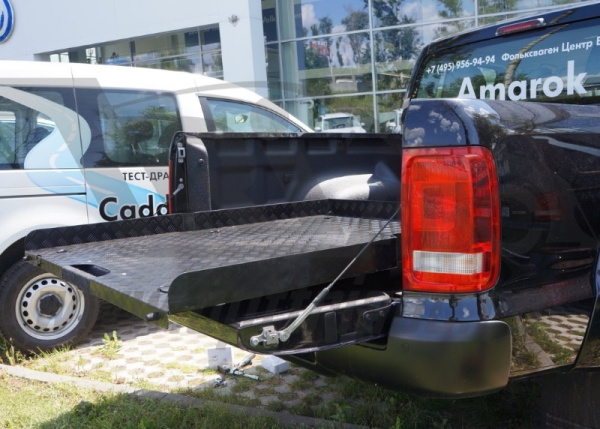 Volkswagen Amarok (10–) Платформа грузовая выкатная (двойная кабина)