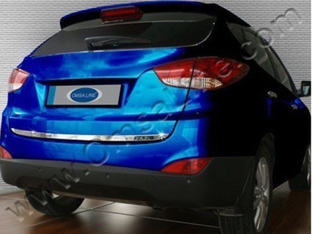 Hyundai Tucson ix35 (10-) накладка хромированная на нижнюю кромку задней двери