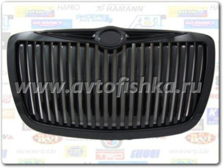 Chrysler 300C (04-09) решетка радиатора черная, вертикальный дизайн.