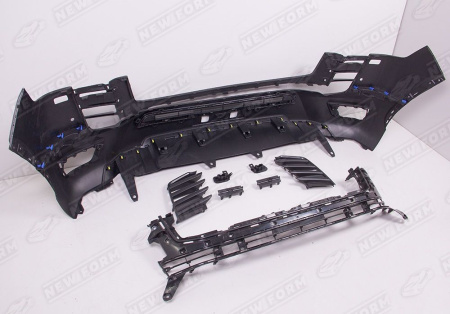 Toyota Land Cruiser LC 300 2021 - н.в. Комплект бамперов задний и передний