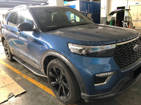 Ford Explorer (20-) штатные пороги (подножки) боковые
