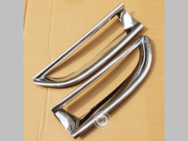 Honda CR-V (2012-) хромированные рамки на катафоты заднего бампера, в комплекте 2 шт.