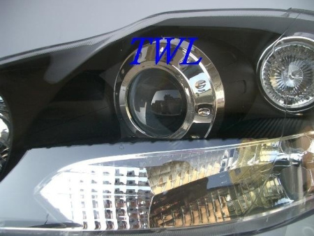 Toyota Corolla Altis (01-04) USA передние фары линзовые черные, со светящимися ободками, комплект 2 шт.