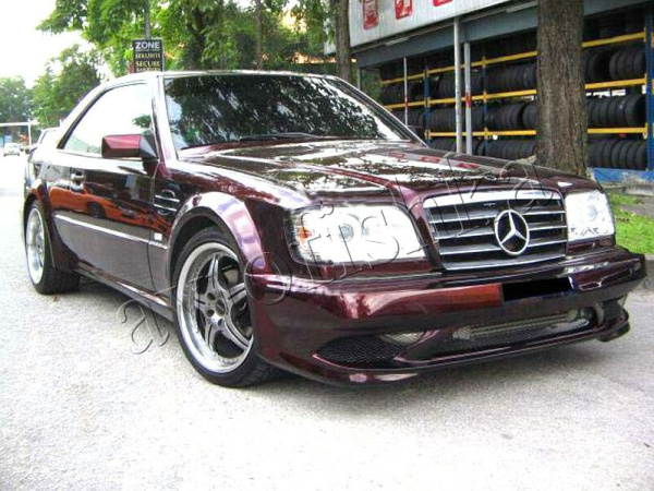 Mercedes E W124 (93-95) решетка радиатора, дизайн CL, черная