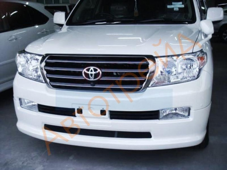Toyota Land Cruiser 200 (2007-) накладка спойлер переднего бампера пластиковый.