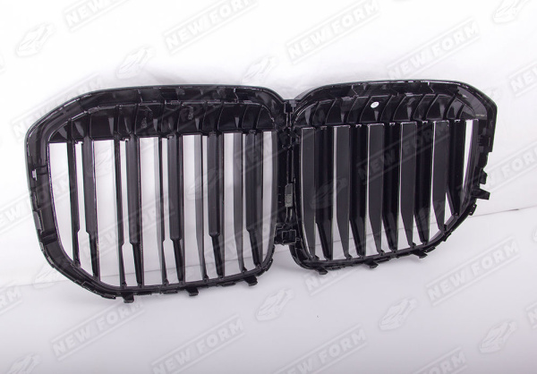 BMW X7 G07 2018 - 2023 Решетка радиатора М