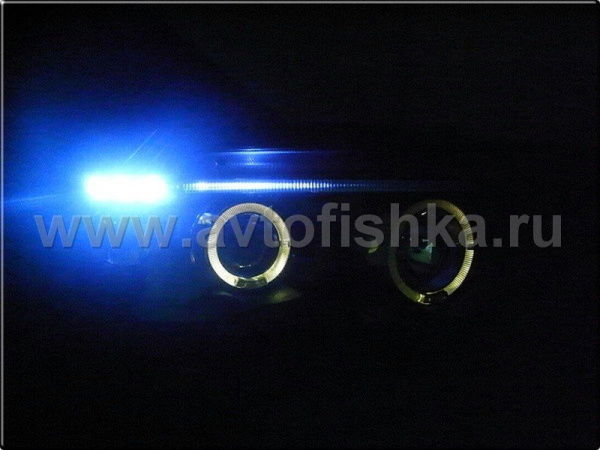 BMW X5 (98-03) фары передние линзовые черные, со светящимися ободками, с белыми поворотниками, комплект 2 шт.