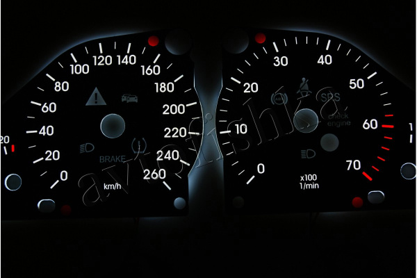 Mercedes W203 С (04-07) светодиодные шкалы (циферблаты) на панель приборов - дизайн 2