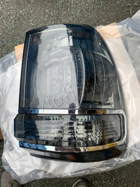 Toyota Land Cruiser 100 (98-07) задние фонари (стопы) светодиодные дымчатые, дизайн Land Cruiser 200