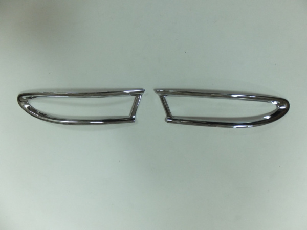 BMW X3 (10–14) Окантовка на задние противотуманные фары, хром