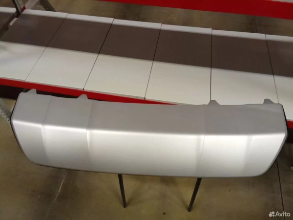 Lexus NX (14–) Декоративная накладка на задний бампер