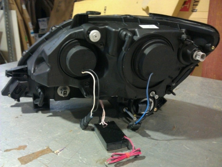 Lexus RX300 (97-03) фары передние линзовые хромированные, со светящимися ободками, комплект 2 шт.