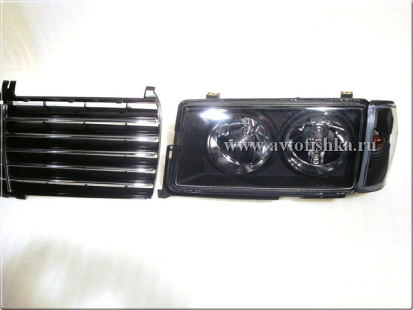 Mercedes W201 190E 190D (82-93) фары передние черные с указателем поворотов, комплект 2 шт.