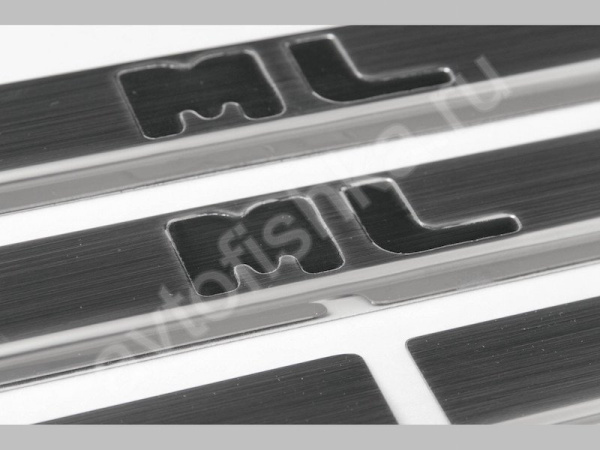 Mercedes ML W163 (1999-2006) накладки на пороги из нержавеющей стали, 4 шт.