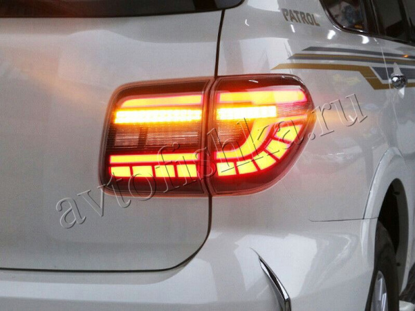 Nissan Patrol Y62 (10-18) задние фонари (стопы) дизайн 2020, комплект 2 шт.