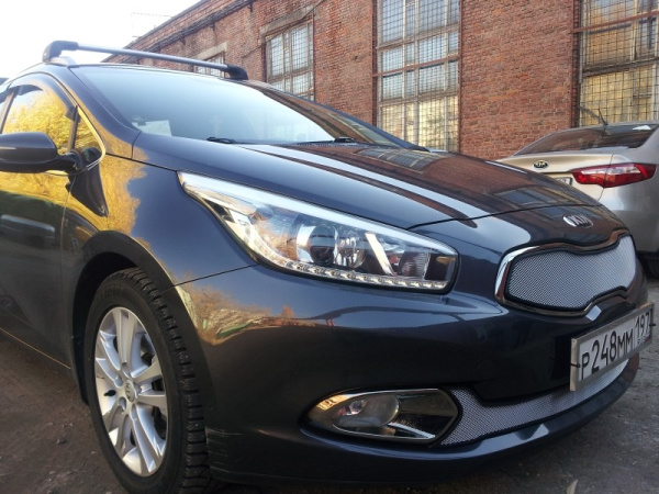 Kia Cee'd (12–15) Защита радиатора, хром, низ