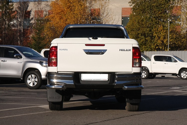 Toyota Hilux (15–) Защита задняя уголки 76 мм