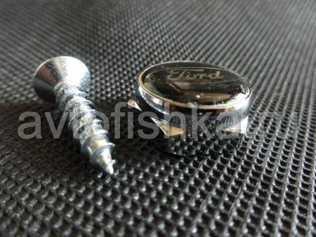 Декоративная гайка крепления номерного знака с логотипом AMG, в комплекте 4 шт.