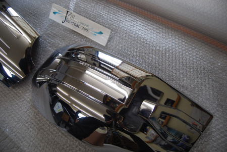 Toyota FJ Cruiser (07-) угловые защитные хромированные накладки заднего бампера, комплект 2 шт.