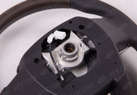 Toyota Land Cruiser LC 200 (1 рестайлинг) 2012 - 2015 Руль GR коричневое дерево