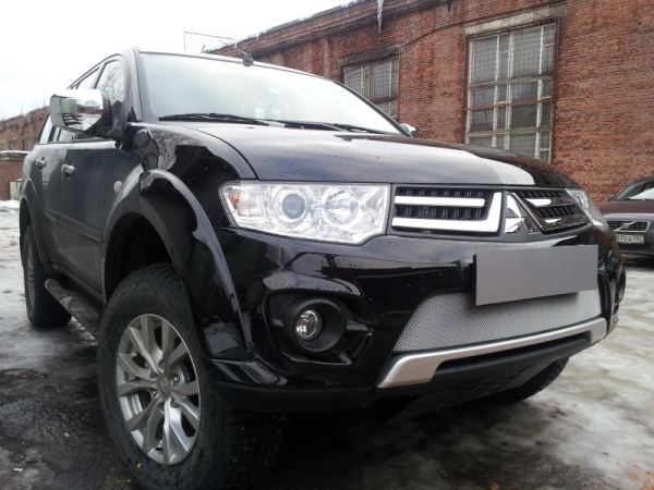 Mitsubishi Pajero Sport; L200 (13–) Защита радиатора, хром (Калуга)