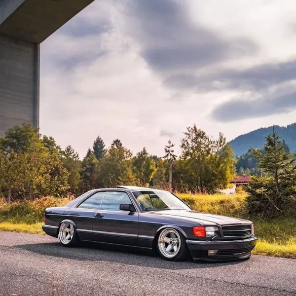 Mercedes W126 купе SEC (85-92) Аэродинамический тюнинг обвес AMG