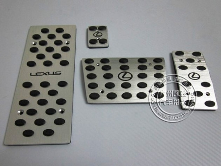 Lexus IS300, RX350, LX570 (2008-) накладки на педали, подставку под ногу, алюминиевые с логотипом LEXUS, комплект 4 шт.