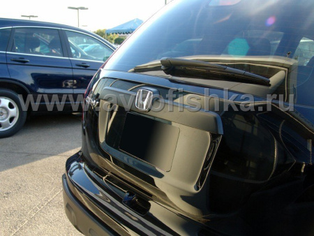 Honda CR-V III (06-12) накладка хромированная на заднюю дверь, пластиковая