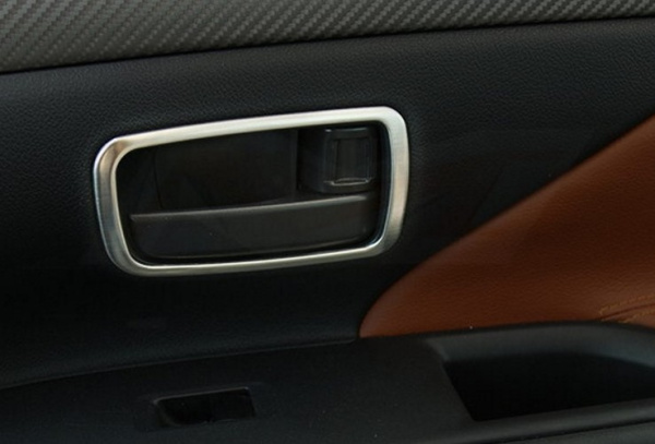 Mitsubishi Outlander (15–) Окантовка внутренних дверных ручек, 4 части