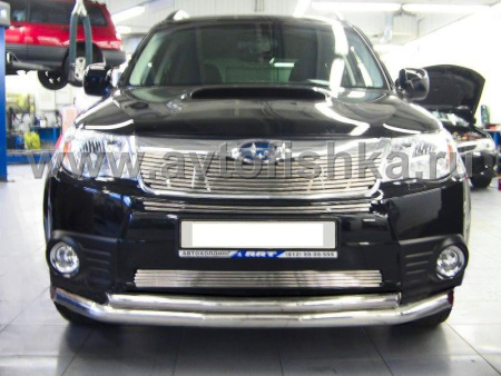 Subaru Forester 3 (08-11) накладка на решетку радиатора