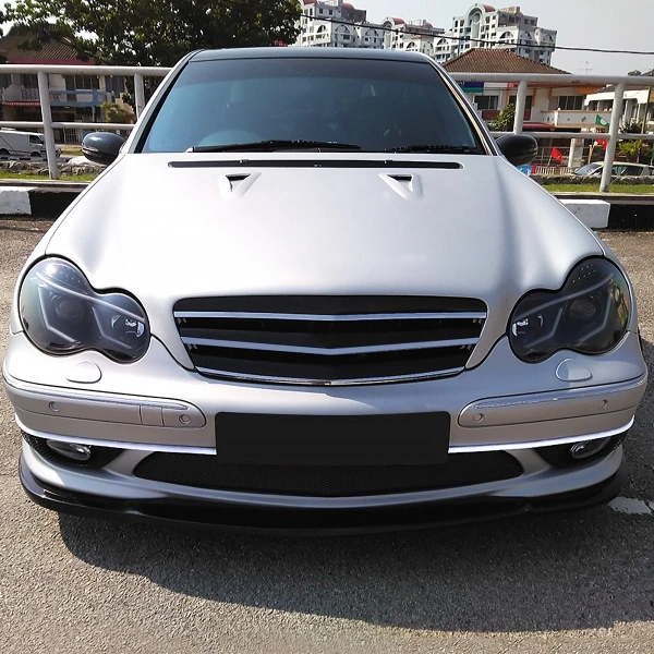 Mercedes C-class W203 (00-07) фары передние линзовые черные, светодиодные 