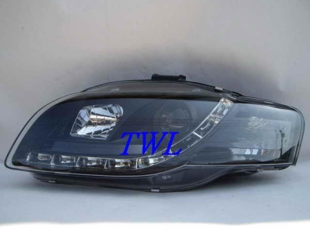 Audi A4 (05-07) передние линзовые черные фары, со светодиодной подсветкой, с электрокорректором, комплект 2 шт.