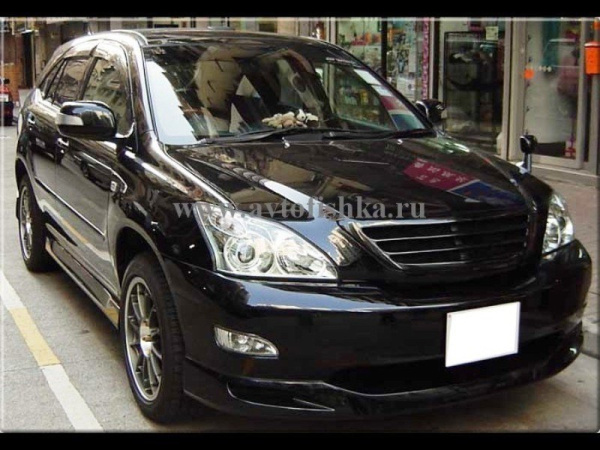 Lexus RX330, RX350, RX400H (03-) решетка радиатора пластиковая с сеткой, под покраску.