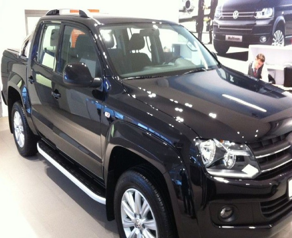 Volkswagen Amarok (10–) Рейлинги продольные, серебро