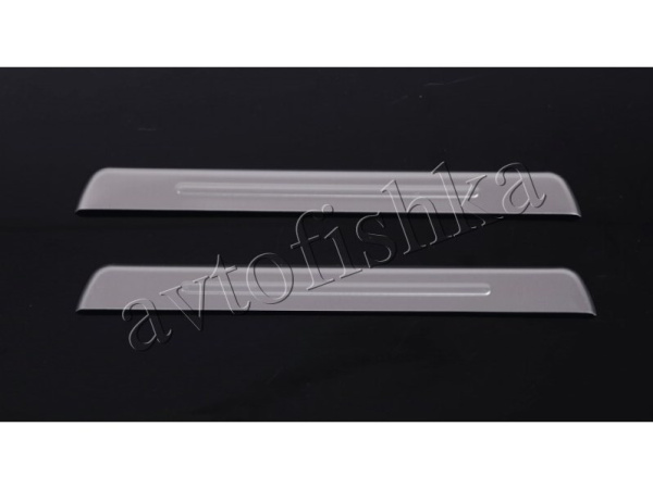 Toyota Highlander (07–13) Накладки на дверные пороги с логотипом, нерж. серебристые