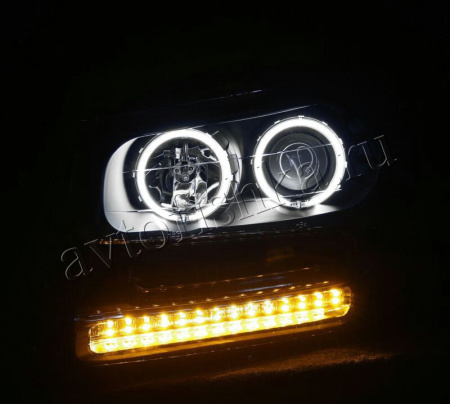 Chevrolet Trailblazer (01-09) фары передние черные, со светящимися ободками, со светодиоднами поворотниками, комплект 2 шт.