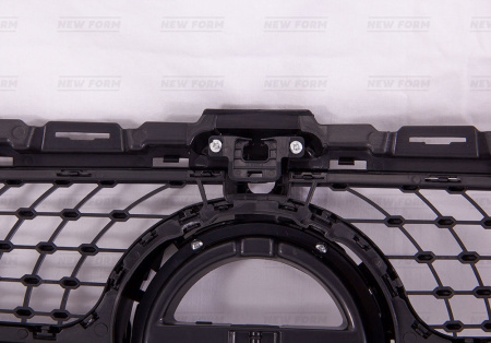 Mercedes-Benz C-Klasse W205 рестайлинг 2018 - 2021 Решетка радиатора Diamond Sport черная под камеру